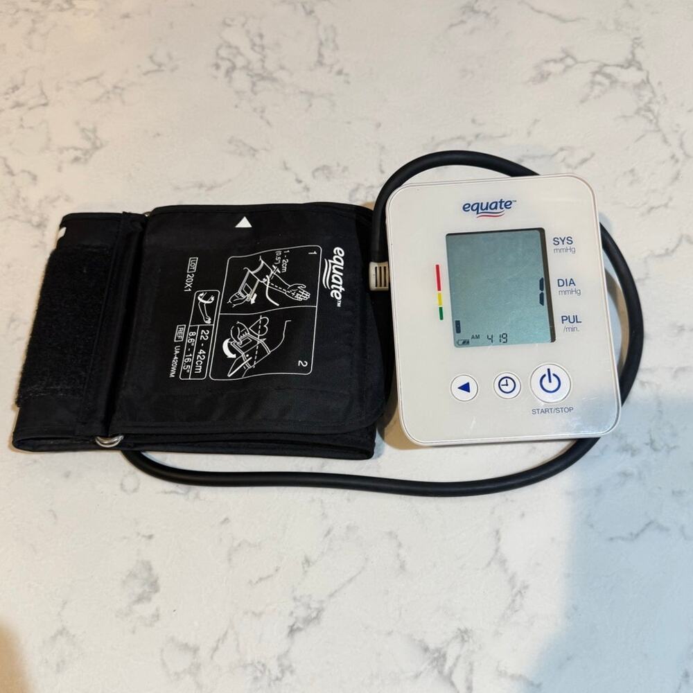 Equate 4000 Series Upper Arm Blood Pressure Monitor white tested